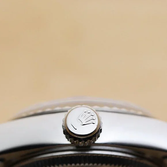 Sale! Rolex Pink Diamond Dial Ladies Watch - Picture 9 of 9